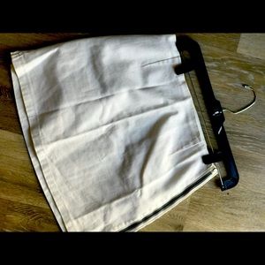 Vintage high waisted white mini skirt